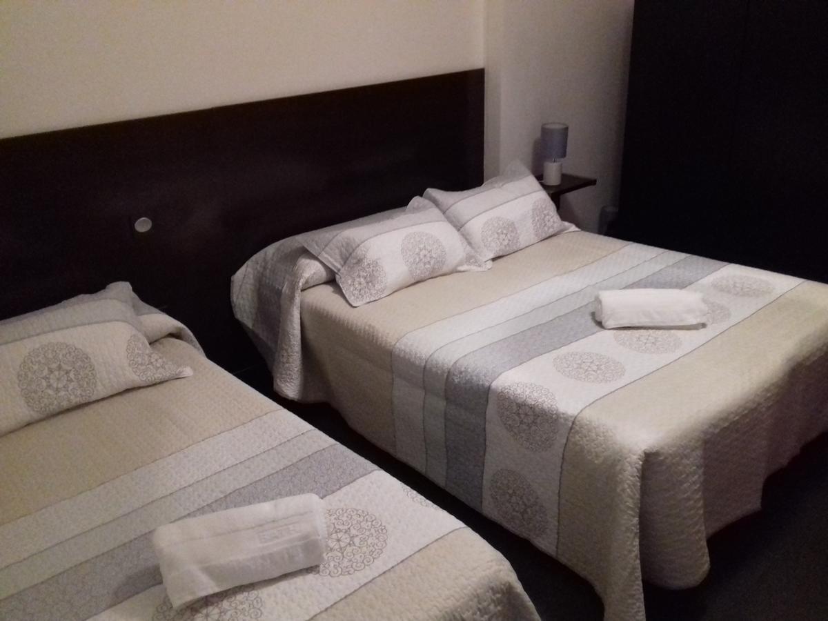 Apartamentos Turisticos Los Angeles Alcazar de San Juan Kültér fotó
