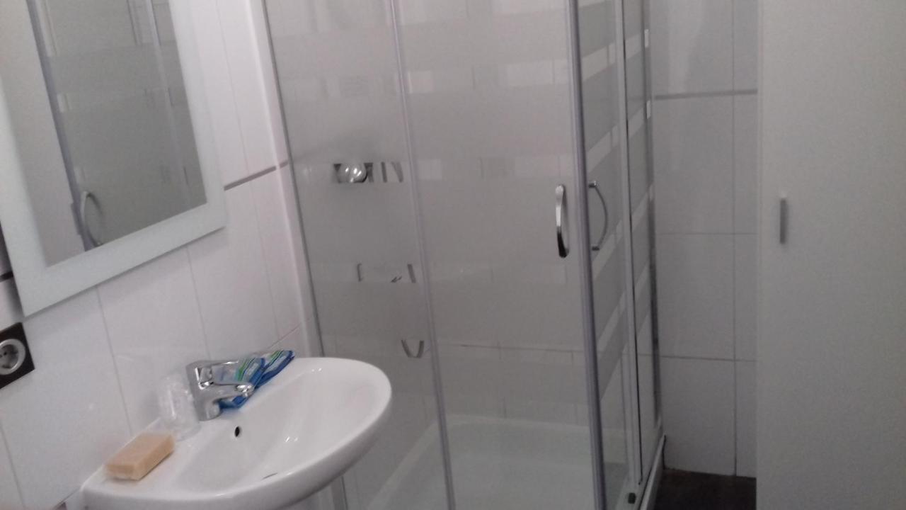 Apartamentos Turisticos Los Angeles Alcazar de San Juan Kültér fotó